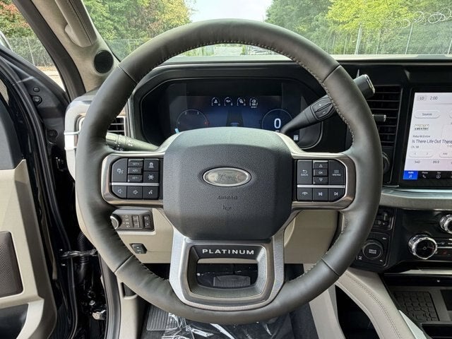 2026 Ford Super Duty F-350 SRW Platinum