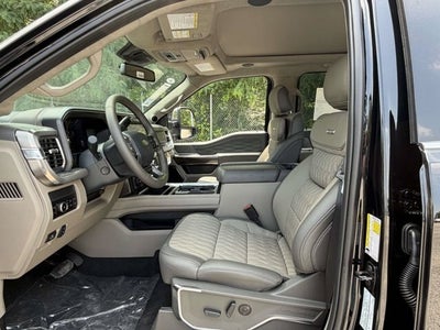2026 Ford Super Duty F-350 SRW Platinum
