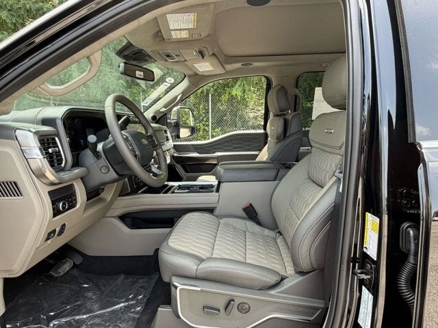 2026 Ford Super Duty F-350 SRW Platinum