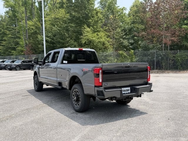 2026 Ford Super Duty F-350 SRW Platinum