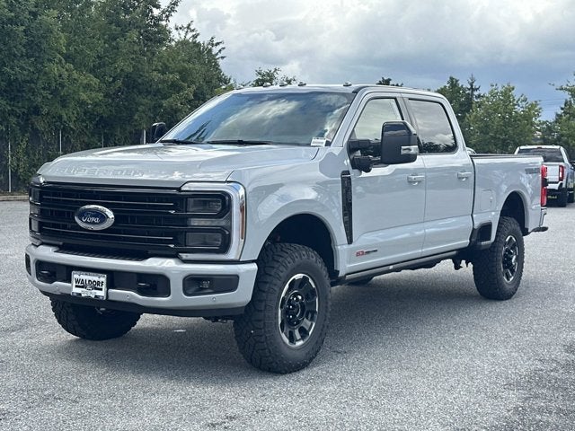 2026 Ford Super Duty F-350 SRW Platinum