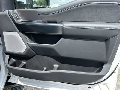 2026 Ford Super Duty F-350 DRW Platinum