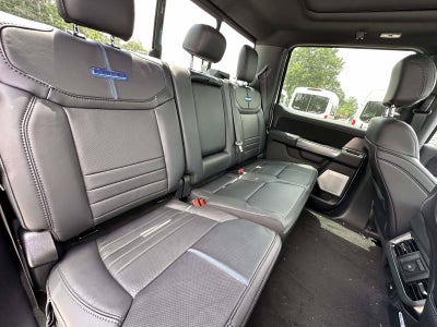 2026 Ford Super Duty F-350 DRW Platinum