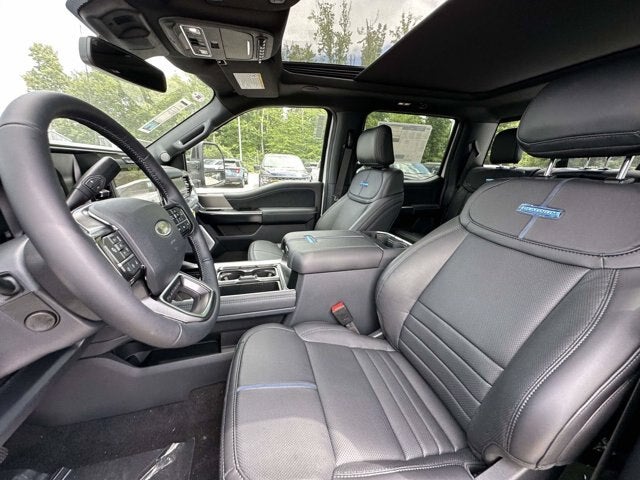 2026 Ford Super Duty F-350 DRW Platinum