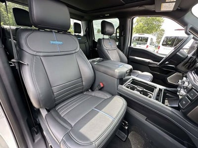 2026 Ford Super Duty F-350 DRW Platinum