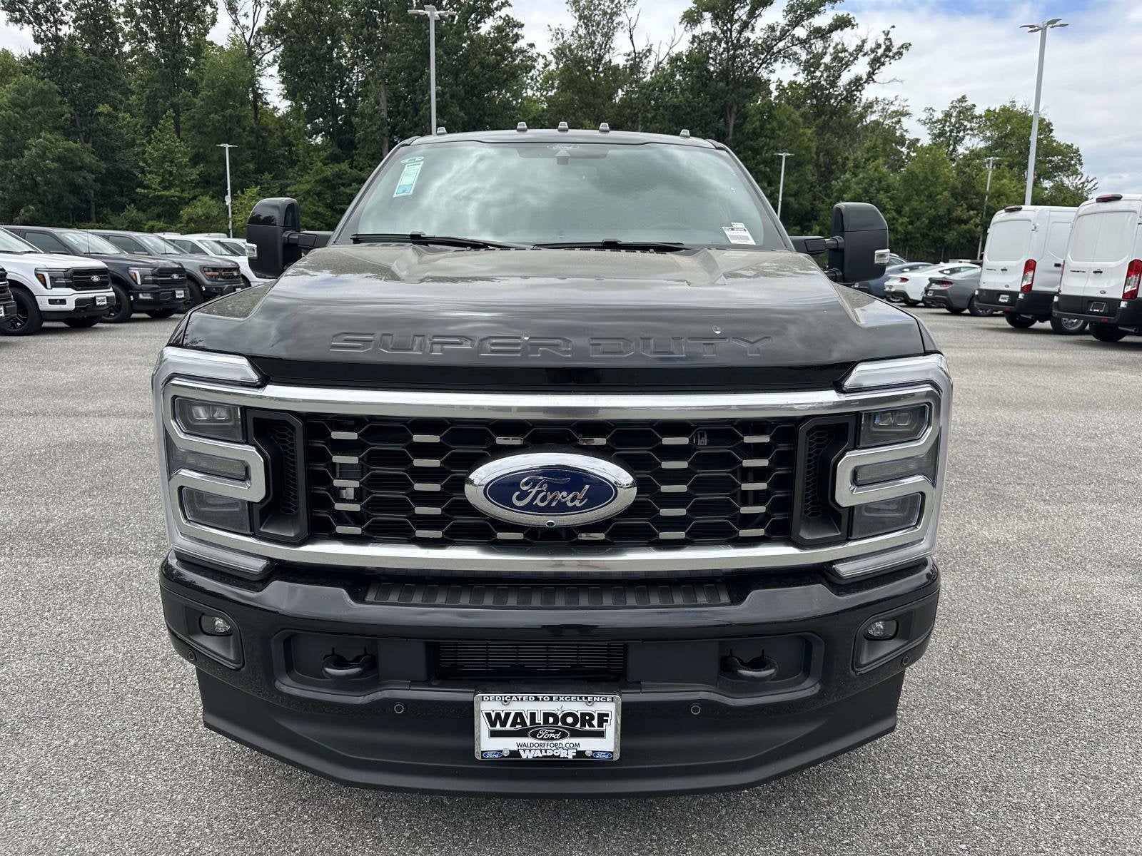 2026 Ford Super Duty F-350 DRW Platinum