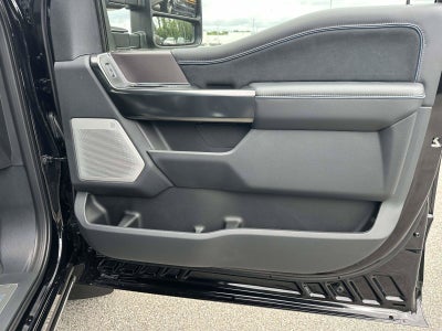 2026 Ford Super Duty F-350 DRW Platinum