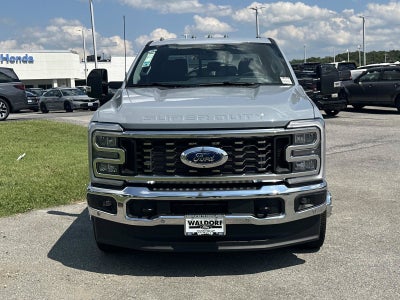2026 Ford Super Duty F-350 DRW LARIAT