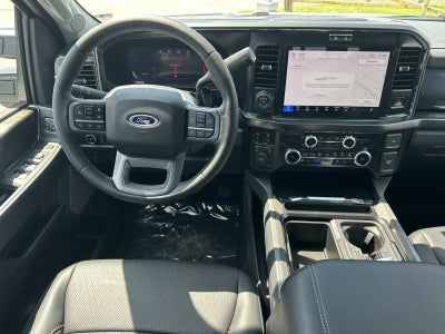 2026 Ford Super Duty F-350 DRW LARIAT