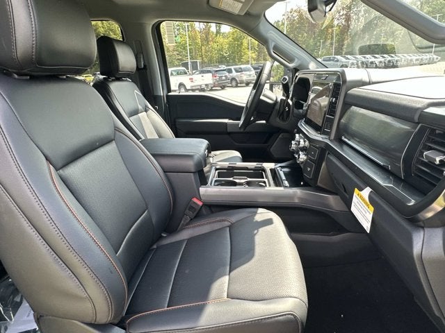 2026 Ford Super Duty F-350 DRW LARIAT