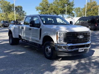 2027 Ford Super Duty F-350 DRW XL