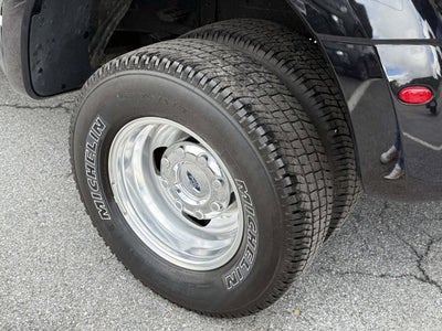 2023 Ford Super Duty F-350 DRW LARIAT