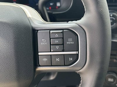 2026 Ford Super Duty F-350 DRW LARIAT