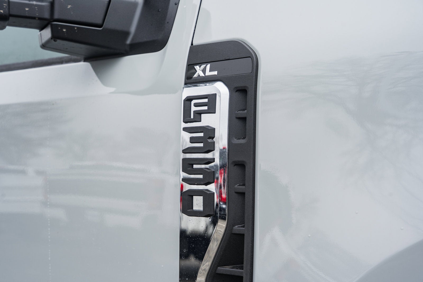 2026 Ford Super Duty F-350 DRW XL