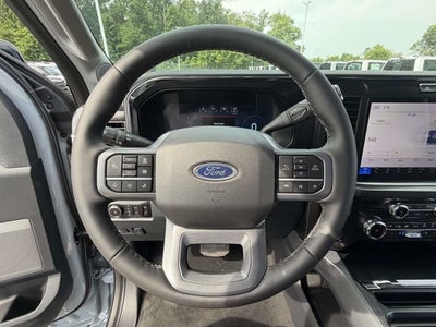 2026 Ford Super Duty F-350 DRW LARIAT