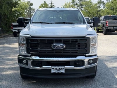2026 Ford Super Duty F-350 DRW XL