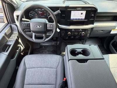 2026 Ford Super Duty F-350 DRW XL