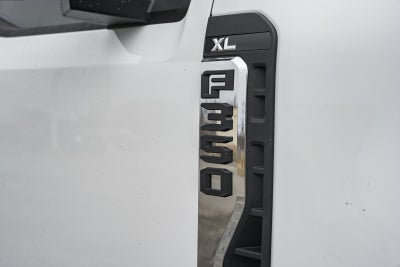 2026 Ford Super Duty F-350 DRW XL