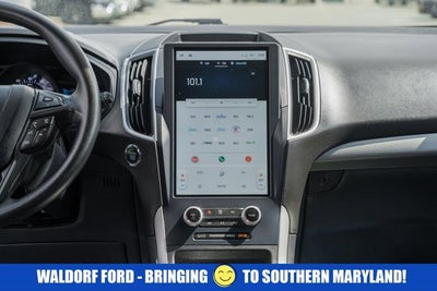 2022 Ford Edge SE