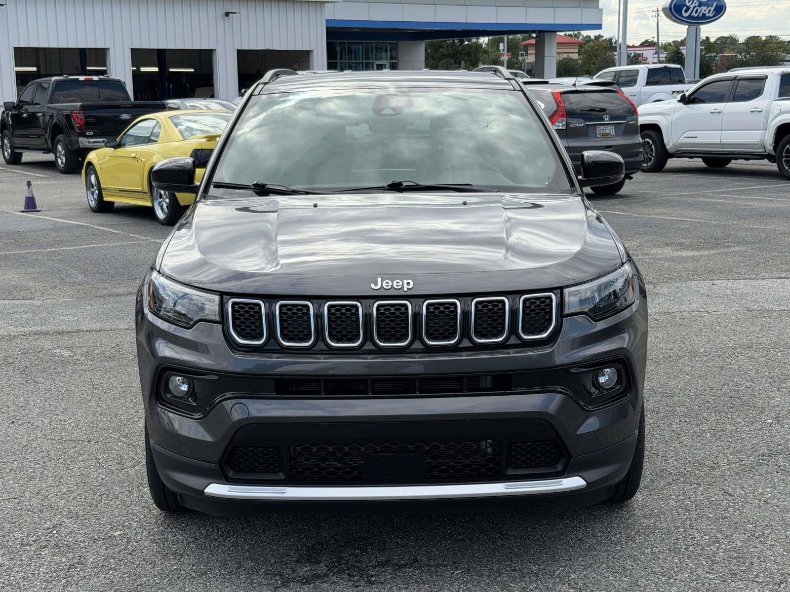 2023 Jeep Compass Limited