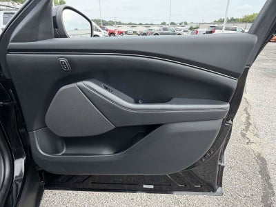 2023 Ford Mustang Mach-E California Route 1