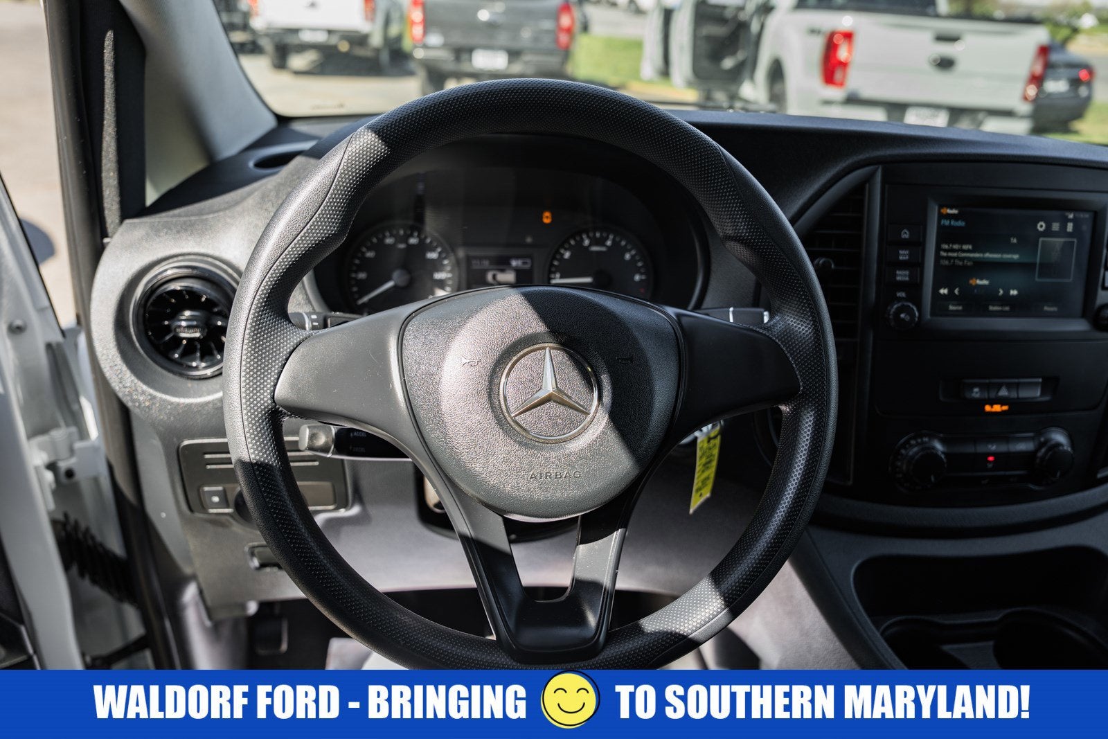 2022 Mercedes-Benz Metris Cargo Van 126 WB Cargo