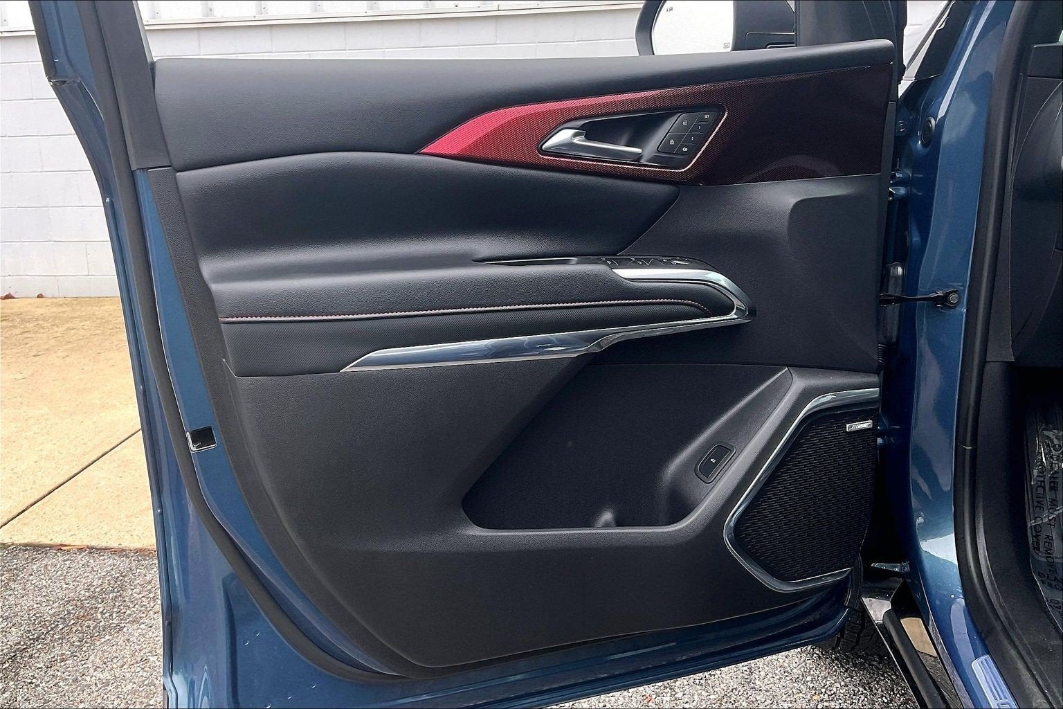 2025 Chevrolet Traverse AWD RS