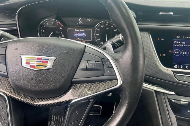 2022 Cadillac XT5 AWD Sport