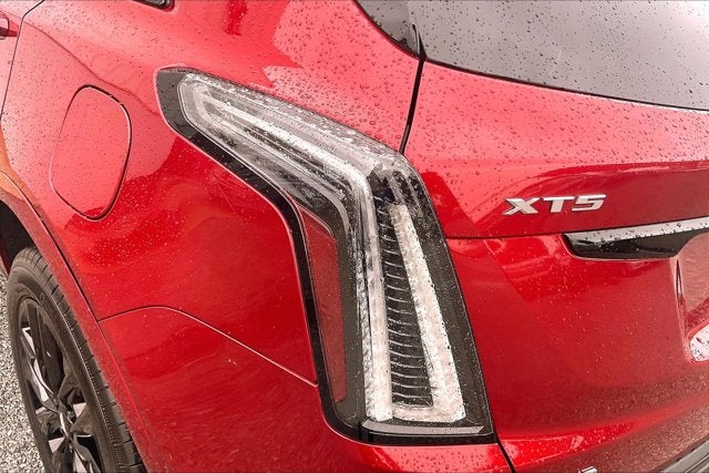 2022 Cadillac XT5 AWD Sport