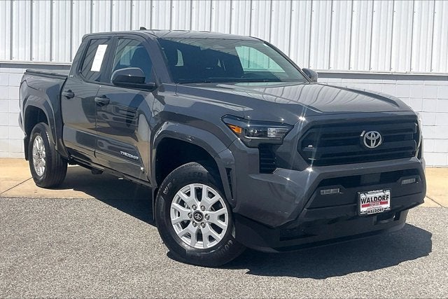 2025 Toyota TACOMA SR5 SR5