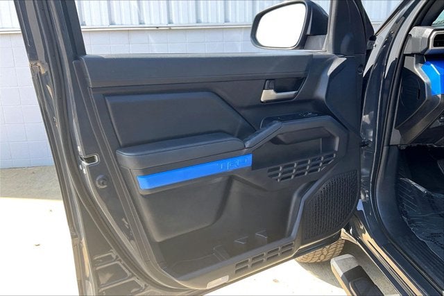 2025 Toyota Tacoma i-FORCE MAX TRD Off Road