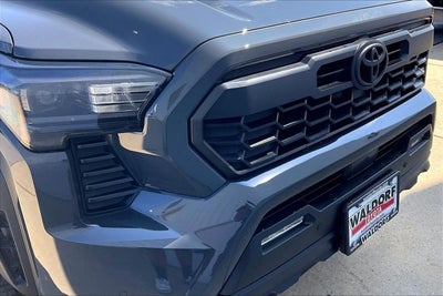 2025 Toyota Tacoma i-FORCE MAX TRD Off Road