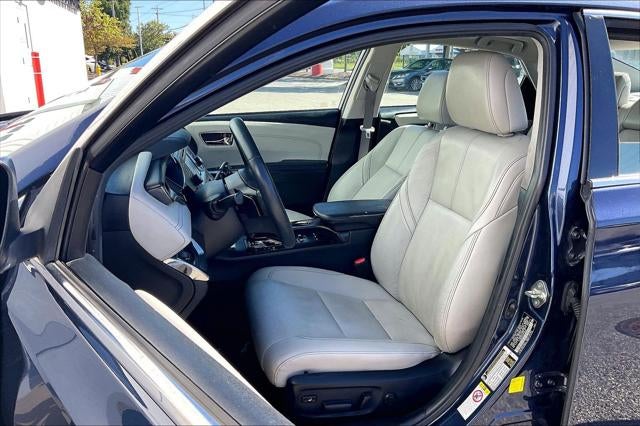 2016 Toyota Avalon Limited