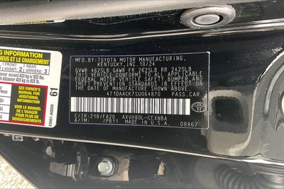 2025 Toyota CAMRY LE