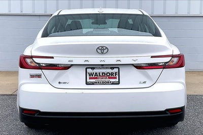 2025 Toyota Camry LE