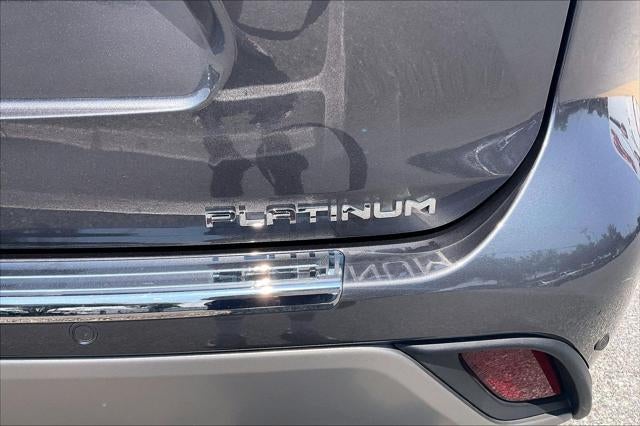 2024 Toyota Highlander Hybrid Hybrid Platinum