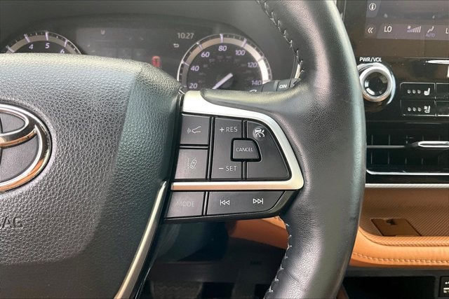 2022 Toyota Highlander Platinum