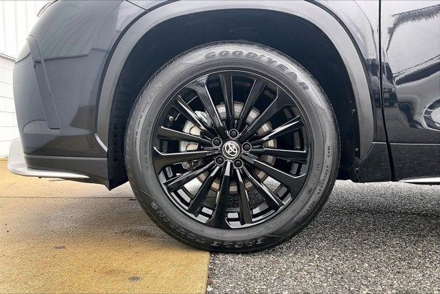 2025 Toyota HIGHLANDER XSE