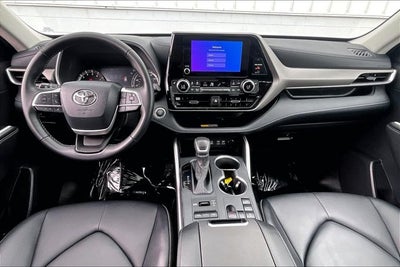 2026 Toyota Highlander XLE