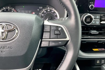 2026 Toyota Highlander XLE
