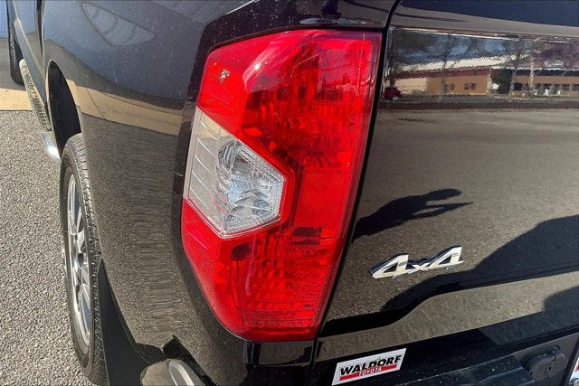 2019 Toyota TUNDRA 4X4 Platinum