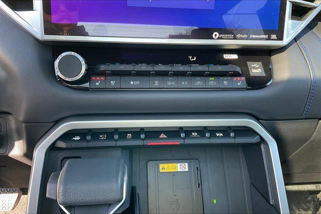 2024 Toyota Tundra Platinum