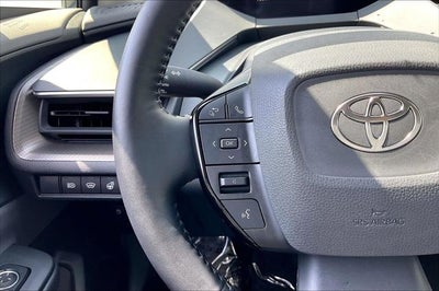 2025 Toyota Prius XLE