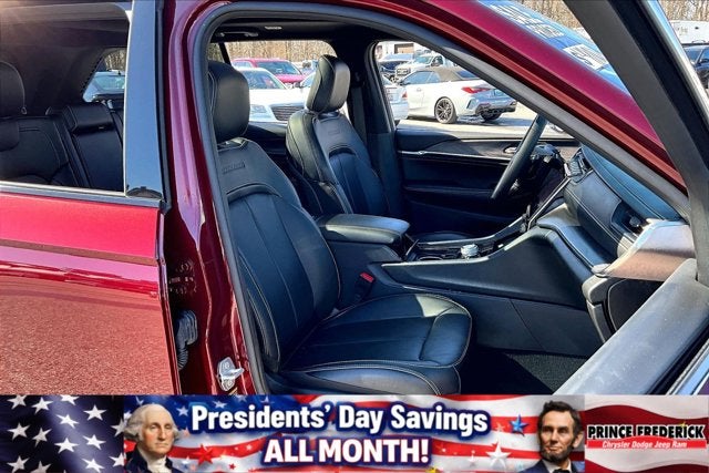 2025 Jeep Grand Cherokee Overland