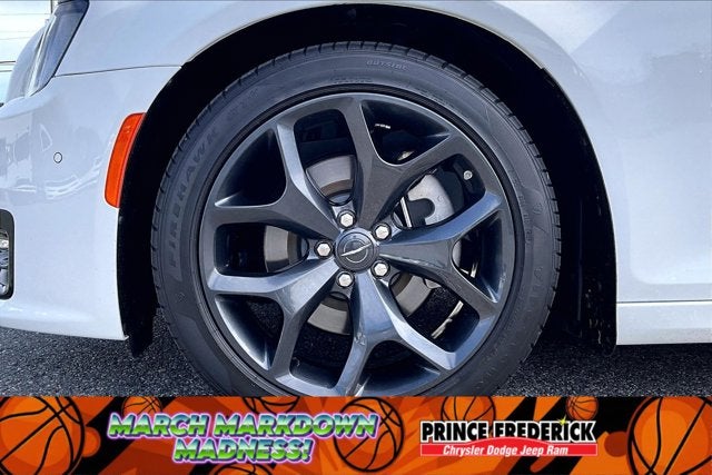 2023 Chrysler 300 300S