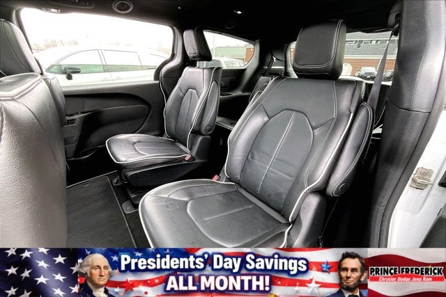 2023 Chrysler Pacifica Hybrid Limited