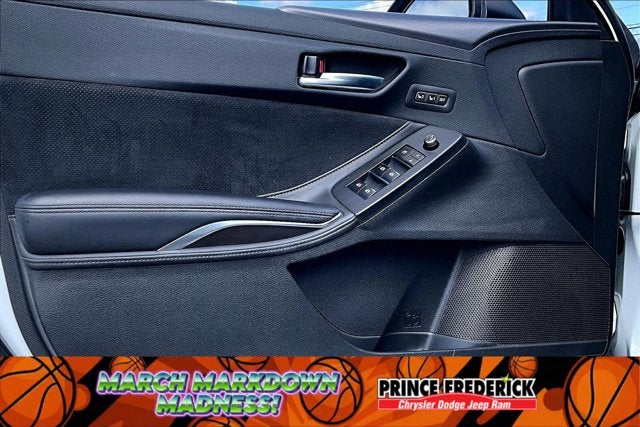 2019 Toyota Avalon Base