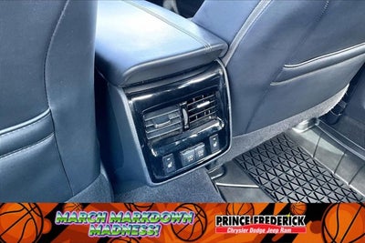 2019 Toyota Avalon Base