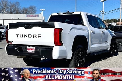 2025 Toyota Tundra 4WD SR5