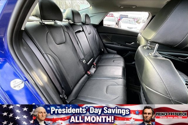 2022 Hyundai Elantra Limited